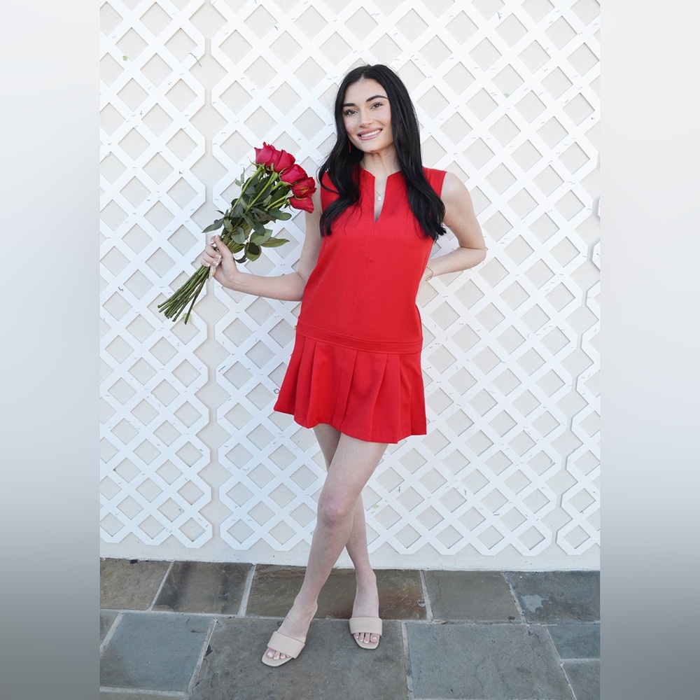 Glam red sporty mini dress!